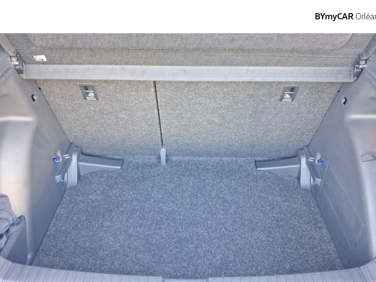 Skoda Fabia 1.0 MPI 65 ch BVM5 — photo 14