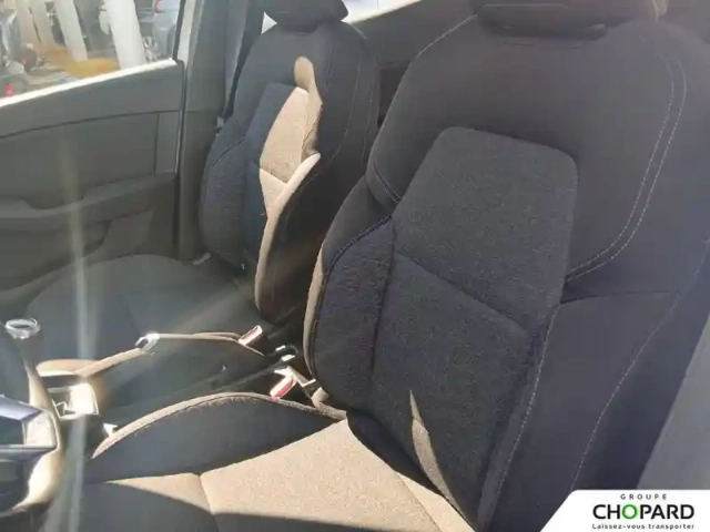 Renault Clio tce 100 — photo 11