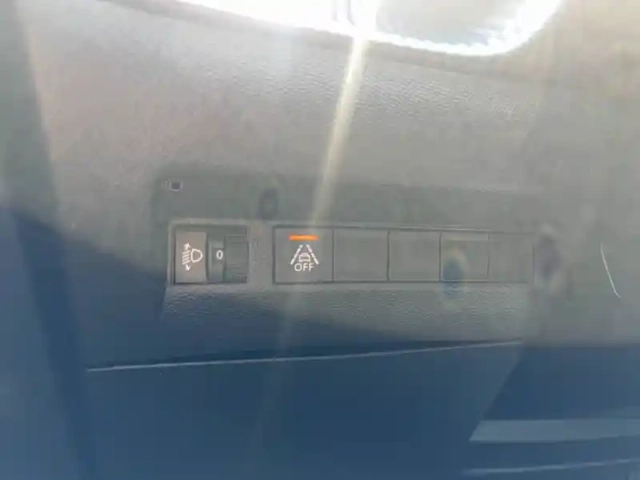 Peugeot 2008 bluehdi 110 s&amp;s bvm6 — photo 28