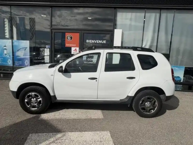 Dacia Duster silver line 2017 sce 115 4x2 — photo 12