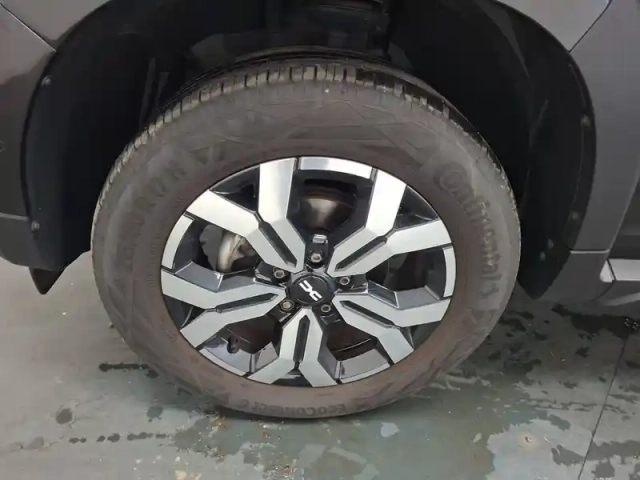 Dacia Duster tce 150 4x2 edc — photo 17