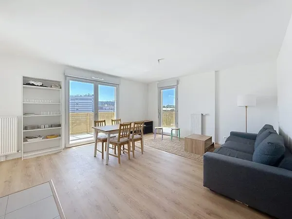 T4 RESIDENCE NEUVE PROCHE CENTRE VILLE REIMS