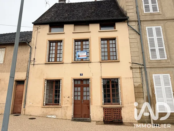 Bâtiment 110 m²