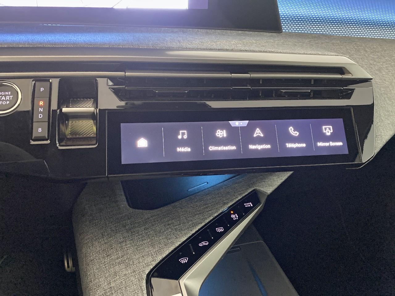 Peugeot 3008 plug-in hybrid 195 e-dcs7 gt — photo 17