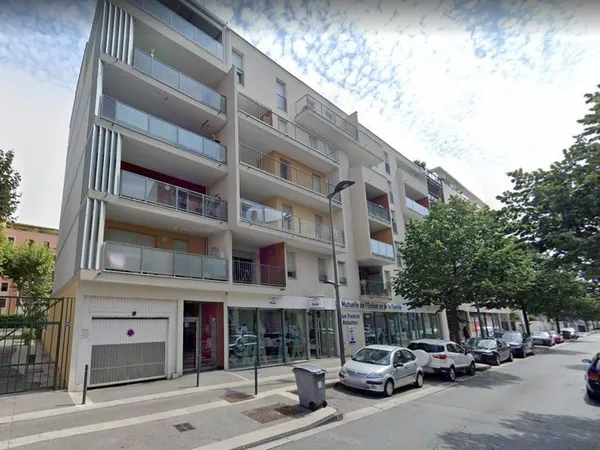 Parking/box 12 m² VALENCE