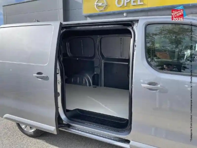 Opel Vivaro fg l2 standard -e 300 pack business — photo 24