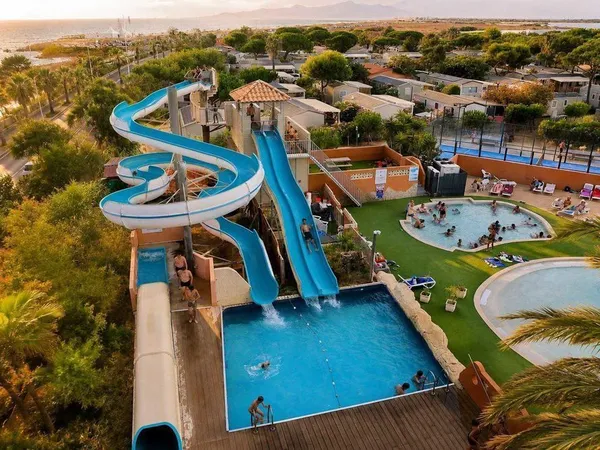 Hébergement de loisirs 2 ou 3 chambres - 100m de la plage