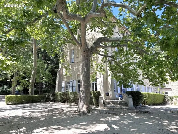 Appartement 4 pièces 170 m²