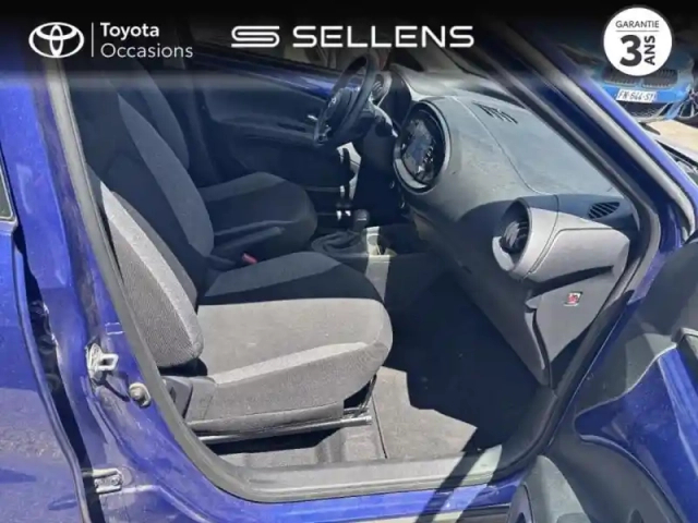 Toyota Aygo X 1.0 vvt-i 72ch design s-cvt my23 — photo 6