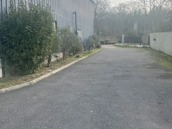 Entrepôt + Habitation
