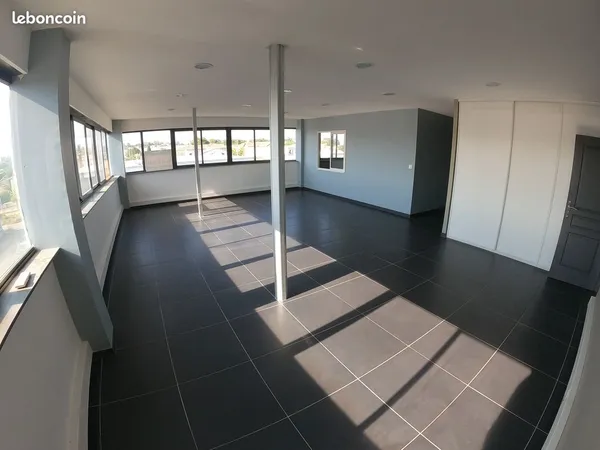 Local professionnel bureaux