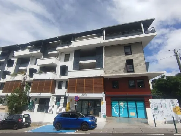 Bureaux 85 m²