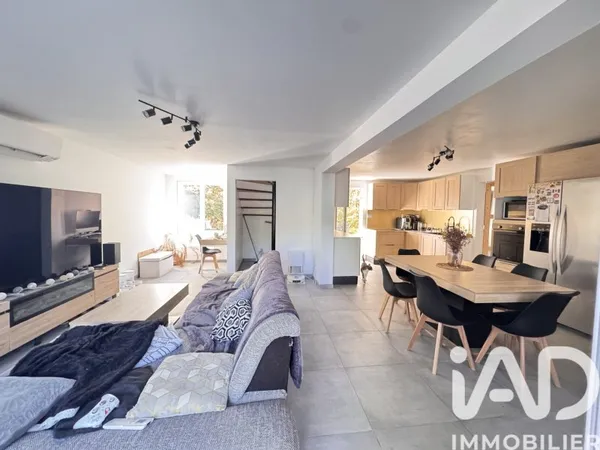 Maison 6 pièces 140 m²