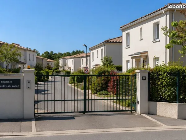 Maison - 4 pièces - Les hauts de luynes