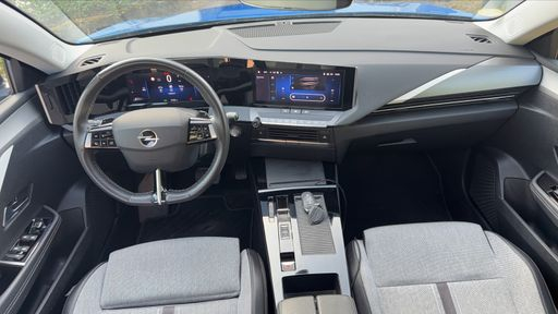Opel Astra 1.5 D 130 EAT8 - Elegance – 2022 – 75779 km – Diesel – Boîte Automatique — photo 47