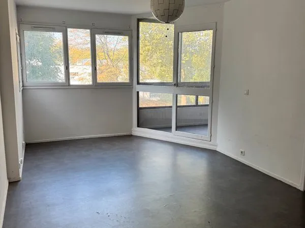 2 pièces avec loggia