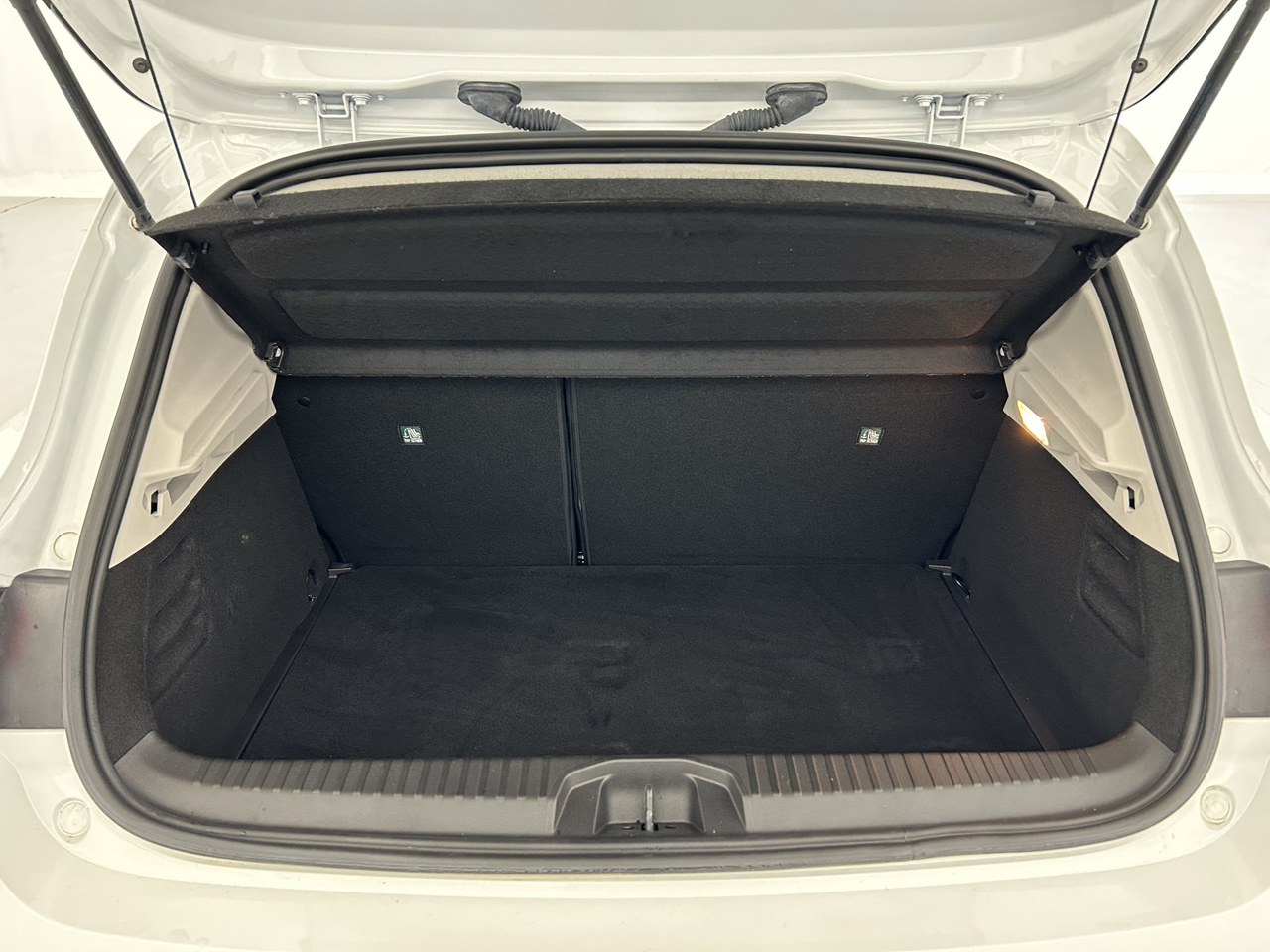Renault Clio 5 — photo 18