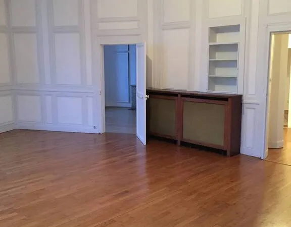 Appartement 4 pièces 120 m²