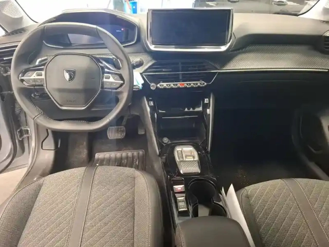 Peugeot 208 hybrid 100 e-dcs6 — photo 28