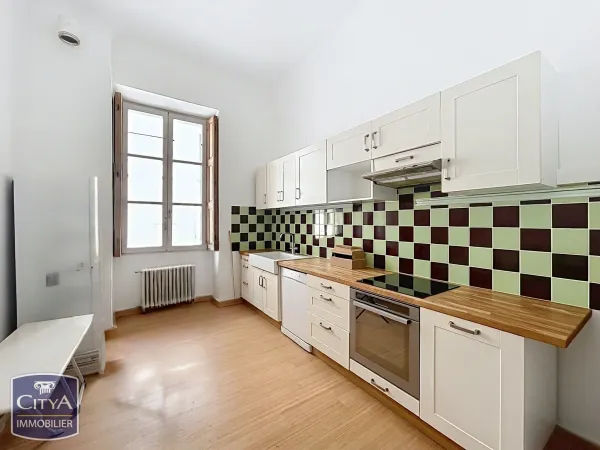 Appartement 3 pièces 94 m²
