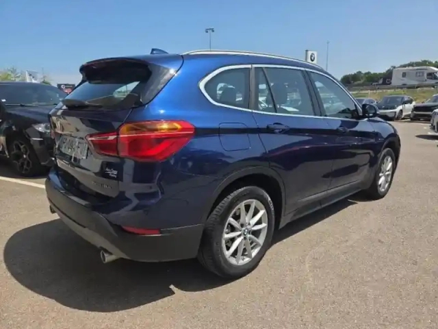 Bmw X1 sdrive18d 150ch business design — photo 2