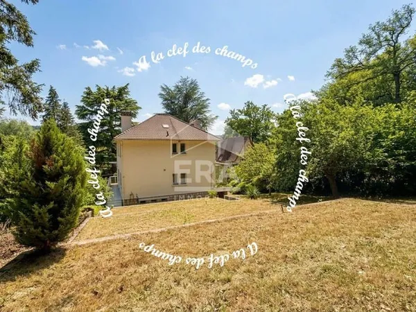 Maison 5 pièces 129 m²