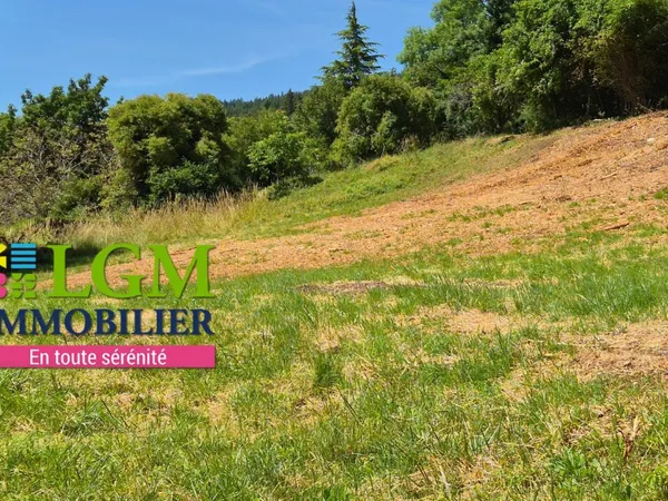 Terrain en individuel 783 m²