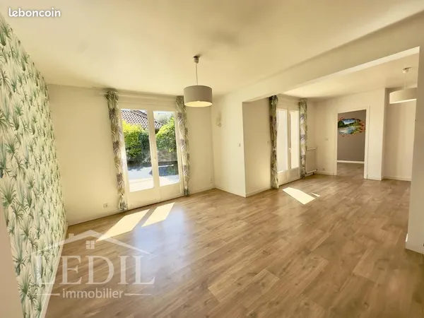 Maison 6 pièces 144 m²