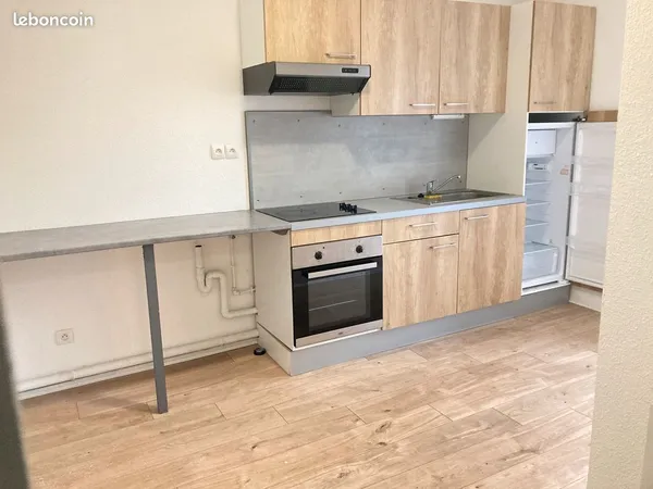 Agréable T4 meublé 3 chambres - 83 m² - Centre Montluçon - Disponible début Novembre