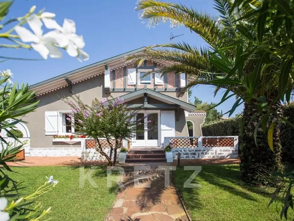 Capbreton, à deux pas des Halles et de la plage : la villa qui a