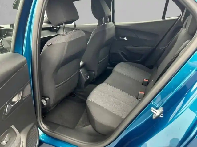 Peugeot 2008 electrique 50 kwh 136 ch — photo 12