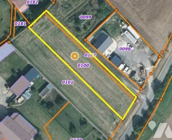 Terrain 1463 m²