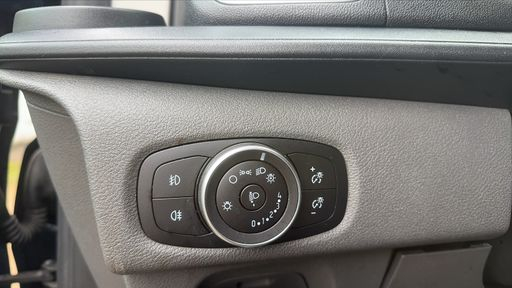Ford Transit Custom L1H1 2.0 Ecoblue 130 BVA6 - Custom – 2019 – 66160 km – Diesel – Boîte Automatique — photo 9