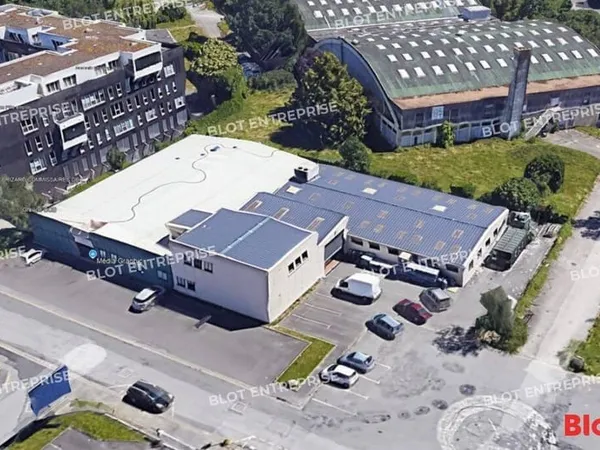 Entrepôt 1602 m²
