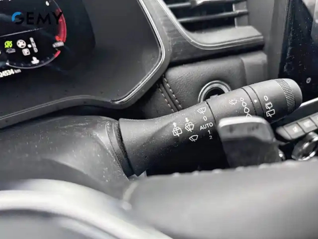Renault Captur mild hybrid 160 edc — photo 50