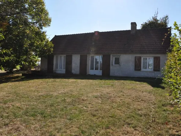 Charmante maison de plain-pied, avec deux chambres et 4688 m