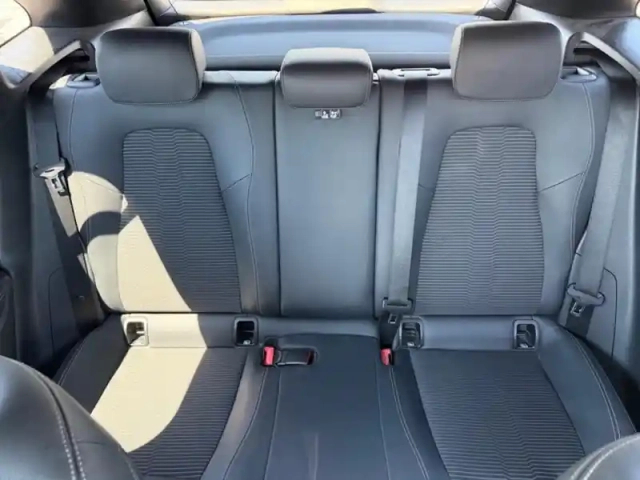 Mercedes Gla 200 d progressive line — photo 7