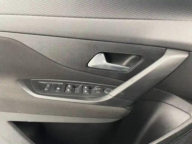 Peugeot 308 phev 180 e-eat8 — photo 62