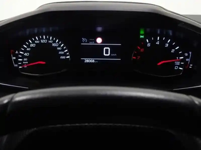 Peugeot 208 1.2 puretech 75ch s&amp;s style — photo 14