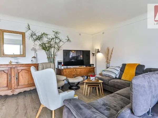 Appartement 5 pièces 121 m²