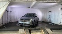 Peugeot 5008 Hybrid 145ch Allure e-DCS6 — photo 3