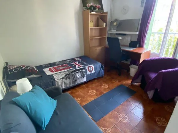 Chambre meublée dans colocation x4