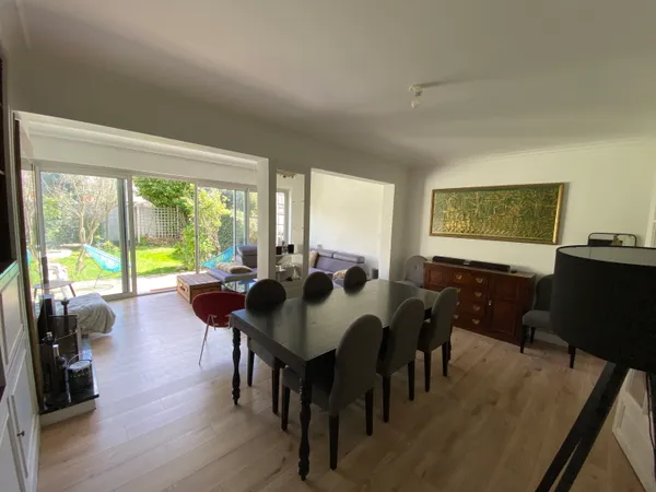 Vends maison rénovée avec jardin