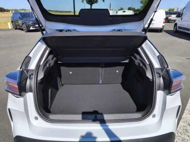 Citroën C4 hybride 145 e-dcs6 — photo 6