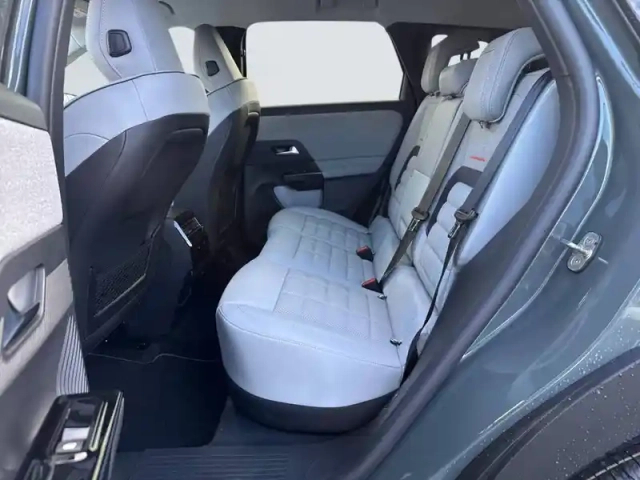 Citroën C5 Aircross hybride 145 ch e-dcs6 — photo 12