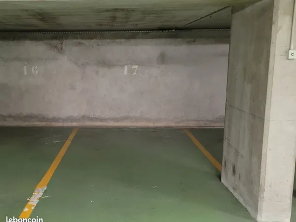 Parking à louer