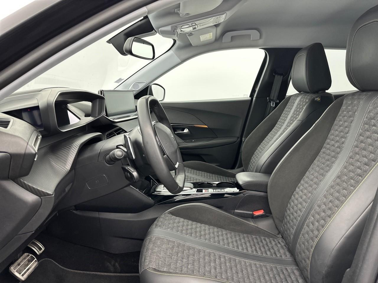 Peugeot 2008 puretech 130 s&s eat8 roadtrip — photo 9
