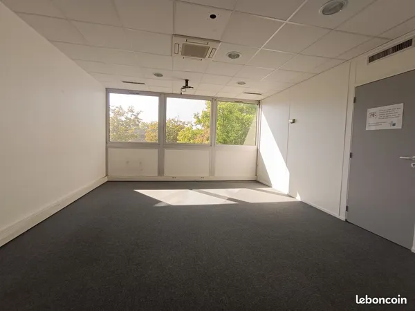 Bureaux 87 m² Blagnac