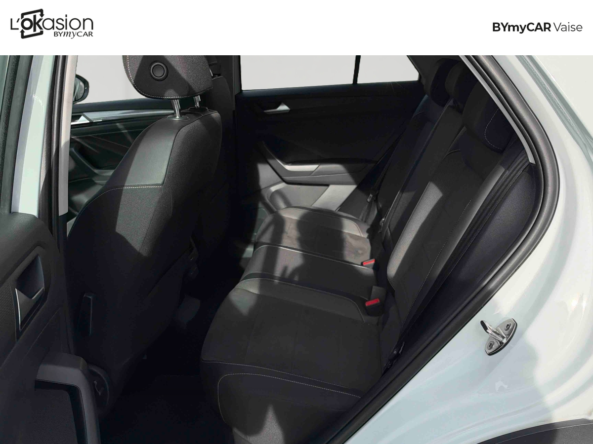 Volkswagen T-Roc 1.5 TSI EVO 150 Start/Stop DSG7 — photo 12