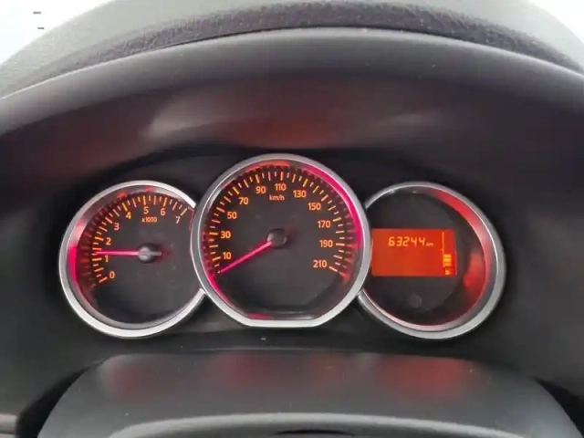 Dacia Sandero eco-g 100 — photo 13